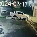 Imagen de Llegaron en una camioneta robada y saquearon el Supermercado El Ángel