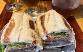 Imagen de &iexcl;Locura por la milanesa por $1,50! La promoci&oacute;n termin&oacute; en caos y con un herido de arma blanca