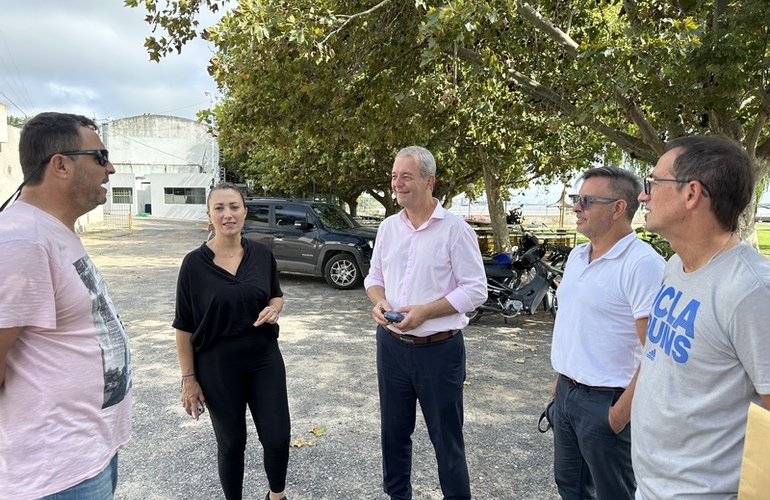 Imagen de Flavia Pad&iacute;n, Secretaria de Deportes de Santa Fe, visit&oacute; la ciudad y se reuni&oacute;n con el intendente Tonelli.