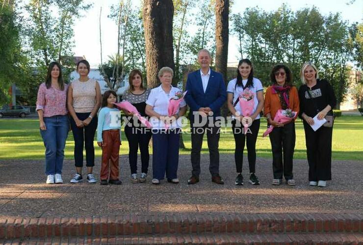 Imagen de Arroyo Seco: Reconocimiento a mujeres destacadas