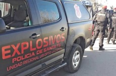 Imagen de Dejaron un artefacto explosivo y una nota amenazante en una escuela de Villa Gobernador G&aacute;lvez