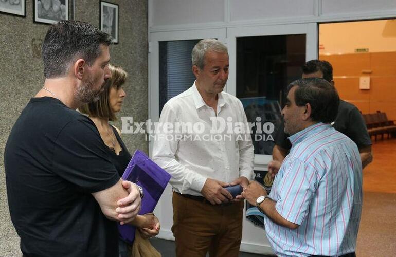 Imagen de Visita a la Facultad de Odontología de la UNR para futuros trabajos en conjunto