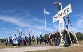 Imagen de #ActoOficial | Emocionante jornada por el D&iacute;a del Veterano y de los Ca&iacute;dos en la guerra de Malvinas