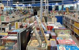 Imagen de Fighiera: Viaje a la Feria del Libro y tour por sitios porte&ntilde;os
