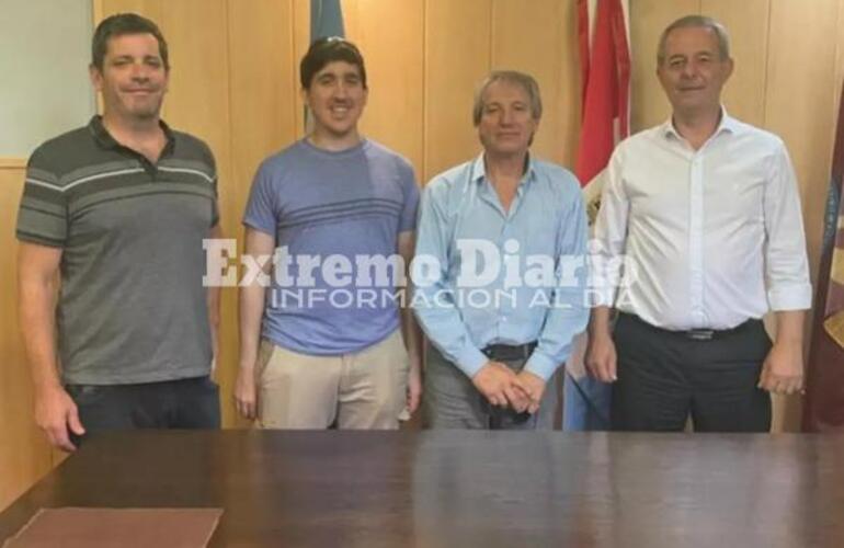 Imagen de Encuentro inicial con la empresa que hará la obra en los puentes del Savoca