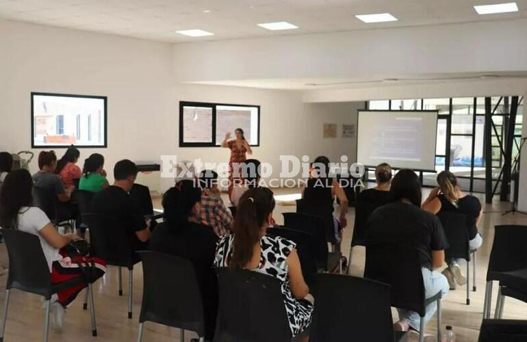 Imagen de Se realiz&oacute; la capacitaci&oacute;n en RCP para padres en Arroyo Seco