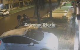 Imagen de Motochorros armados sorprendieron a una vecina al llegar a su casa
