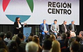 Imagen de Clara Garc&iacute;a: �La regi&oacute;n centro es cosa seria, por eso se debe respetar a sus gobernadores y sus pol&iacute;ticas de desarrollo�