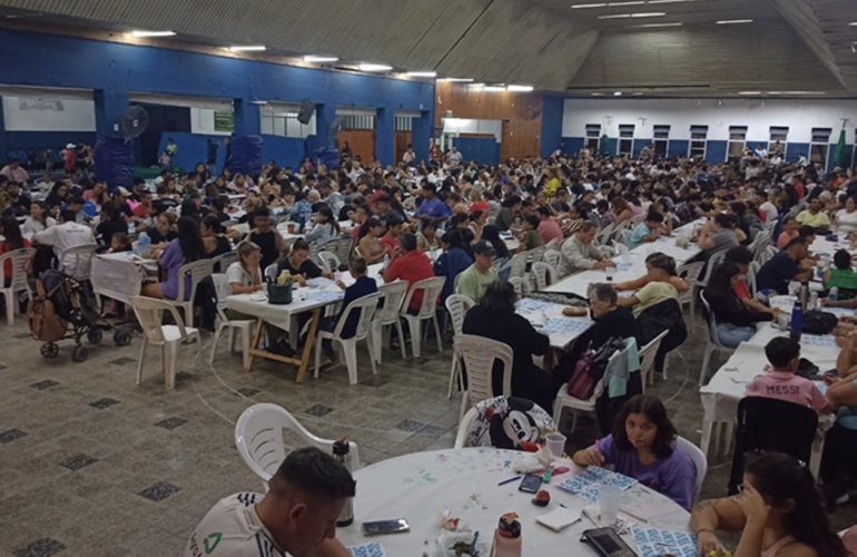 Imagen de Se realizó un nuevo 'Bingo de Disciplinas' de A.S.A.C.