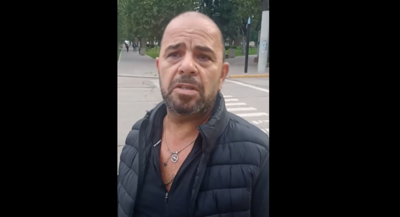 N&eacute;stor Spano, v&iacute;ctima del robo de su coche.