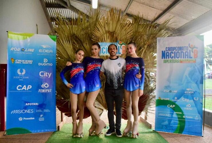 Imagen de Patinadoras de Uni&oacute;n compitieron en Misiones.