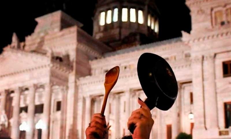 Imagen de Hubo cacerolazos en Capital Federal, en rechazo a la cadena nacional de Milei