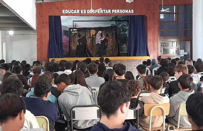 Imagen de Teatro para ser mejores personas