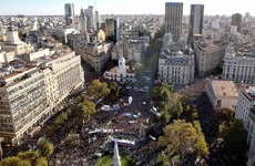 Imagen de 800 mil personas marcharon en Buenos Aires en defensa de la universidad pública