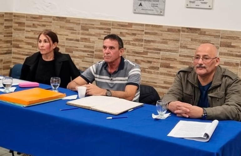 Imagen de Sindicato de Trabajadores Municipales de Arroyo Seco aprueba balance anual en asamblea