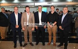 Imagen de Carlos Pighin particip&oacute; del remate del primer lote de soja de la campa&ntilde;a 2023/2024