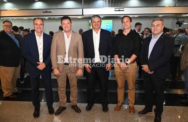 Imagen de Carlos Pighin particip&oacute; del remate del primer lote de soja de la campa&ntilde;a 2023/2024