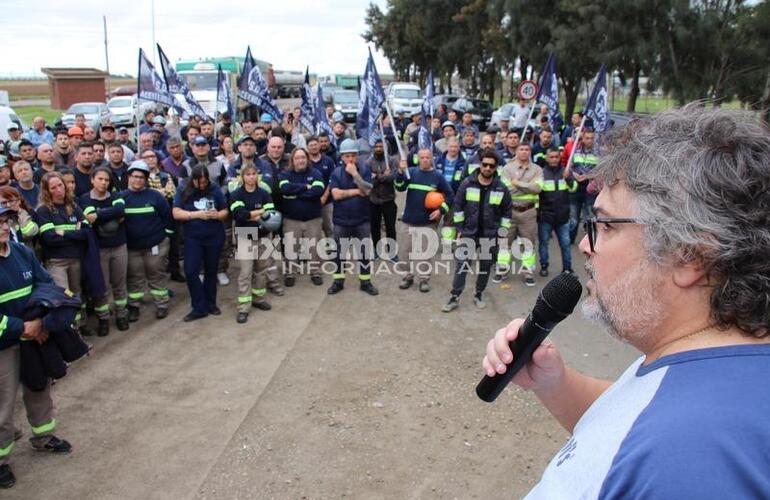 Imagen de Aceiteros: Asambleas para preparar el paro general del 9 de mayo