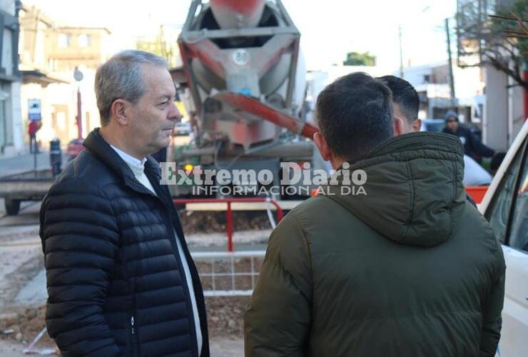 Imagen de Arroyo Seco: Daniel Tonelli recorrió las las obras que se están realizando en distintos puntos de la ciudad