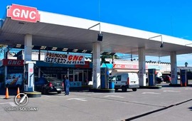 Imagen de Tiradores en moto balearon la estaci&oacute;n de servicio