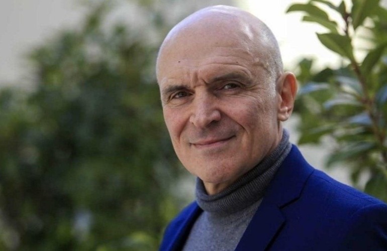 Con un mensaje en su cuenta de la red social X (ex Twitter), el economista cruz&oacute; al gremialismo.