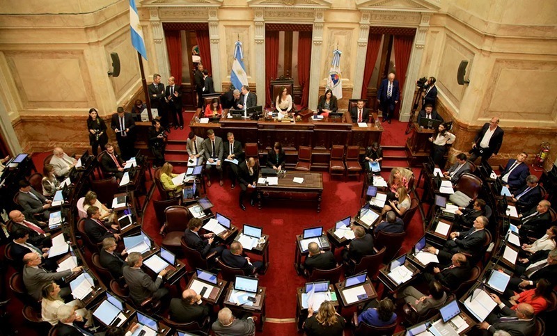 Imagen de El Senado retoma esta semana el tratamiento de la Ley Bases y el paquete fiscal en comisiones