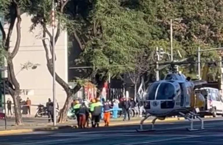 Imagen de Murió el operario que había caído de un techo en Villa Gobernador Gálvez