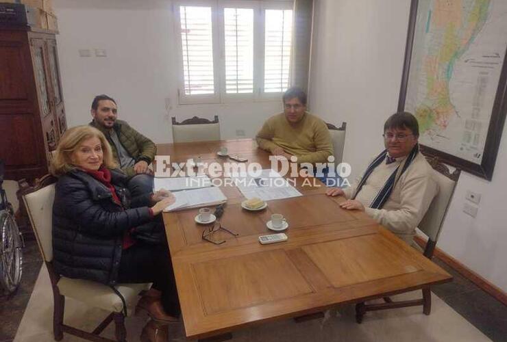 Imagen de Albarellos: Reuniones y gestiones para la localidad