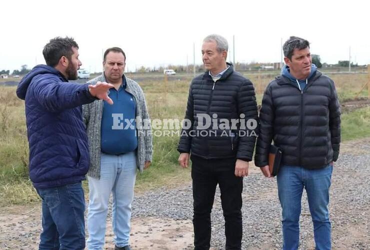 Imagen de Mi Lote: Comenz&oacute; la obra para la red el&eacute;ctrica domiciliaria