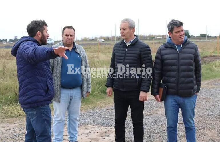 Imagen de Mi Lote: Comenzó la obra para la red eléctrica domiciliaria