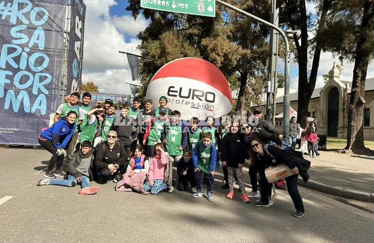 Imagen de La Escuela de Deportes de Alvear particip&oacute; de los Juegos Crear en Rosario