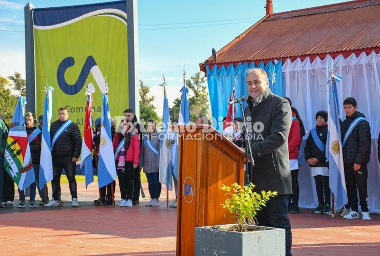 Imagen de Alvear: Acto oficial por el 214° aniversario de la Revolución de Mayo