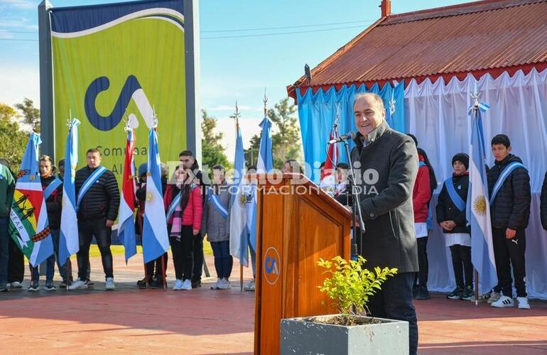 Imagen de Alvear: Acto oficial por el 214&deg; aniversario de la Revoluci&oacute;n de Mayo