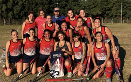 Imagen de Talleres sum&oacute; 4 triunfos ante Alvear en Hockey Femenino.