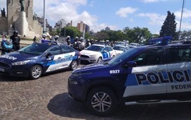 Los efectivos llegaron a Rosario en el marco del Plan Bandera. (PFA)