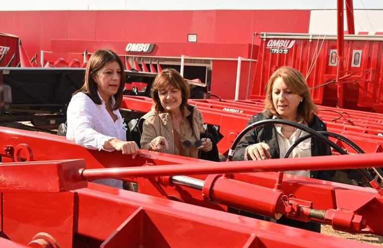 Imagen de García en Agroactiva: “Santa Fe, con su potencial, es motor del desarrollo productivo del país”