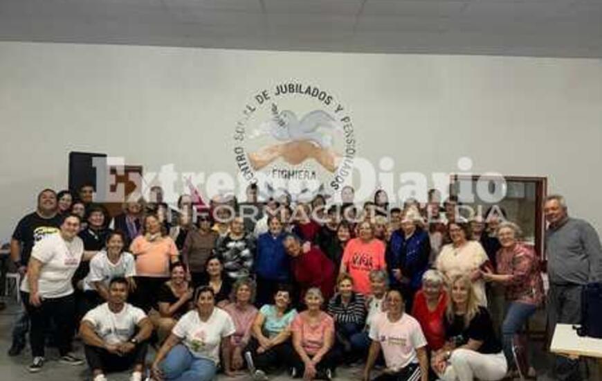 Imagen de Fighiera: Se realiz&oacute; una jornada recreativa para abuelos