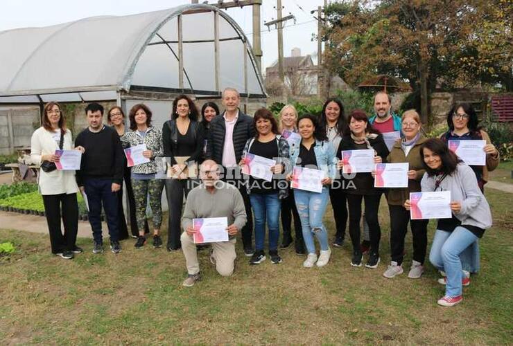 Imagen de Final y entrega de diplomas por el segundo Curso de Huerta Org&aacute;nica Domiciliaria