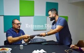 Imagen de Malvinas: La causa estar&aacute; impresa en todos los documentos de la Municipalidad y del Concejo