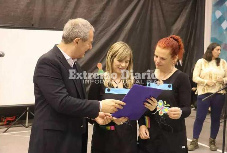 Imagen de Daniel Tonelli estuvo presente en el acto por el 50&deg; aniversario del Jard&iacute;n de Infantes �El Nogal�