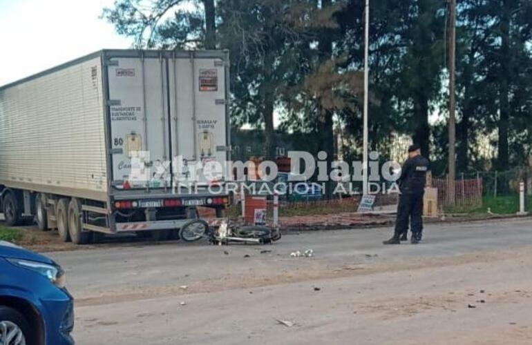 Imagen de Una mujer que se movilizaba en moto result&oacute; herida tras accidente