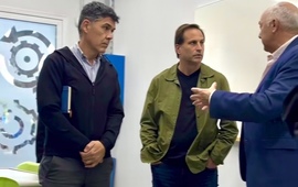 Imagen de Representantes de empresas y del gobierno provincial, visitaron Tecnolagos.