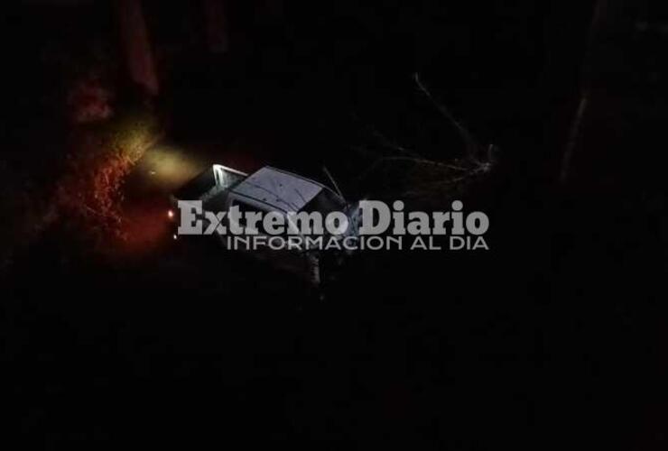 Imagen de Accidente en Ruta Nacional 9: Camioneta despista y cae en el arroyo Frias, una persona fallecida