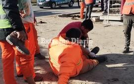 El momento en que los heridos eran asistidos por AMAS.