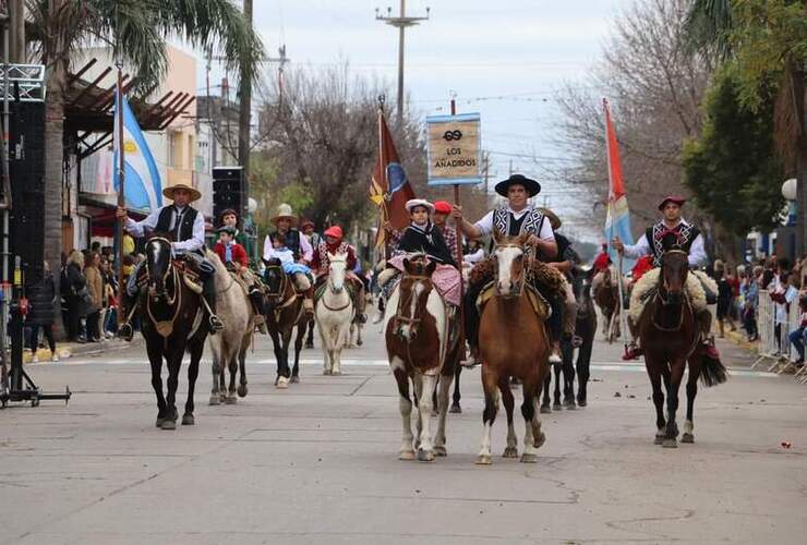 ¿Cuántos serán? La Municipalidad autorizó el desfile de equinos pero "más medido".