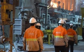 La planta de Acindar de Villa Constituci&oacute;n sufre el impacto por la recesi&oacute;n econ&oacute;mica.